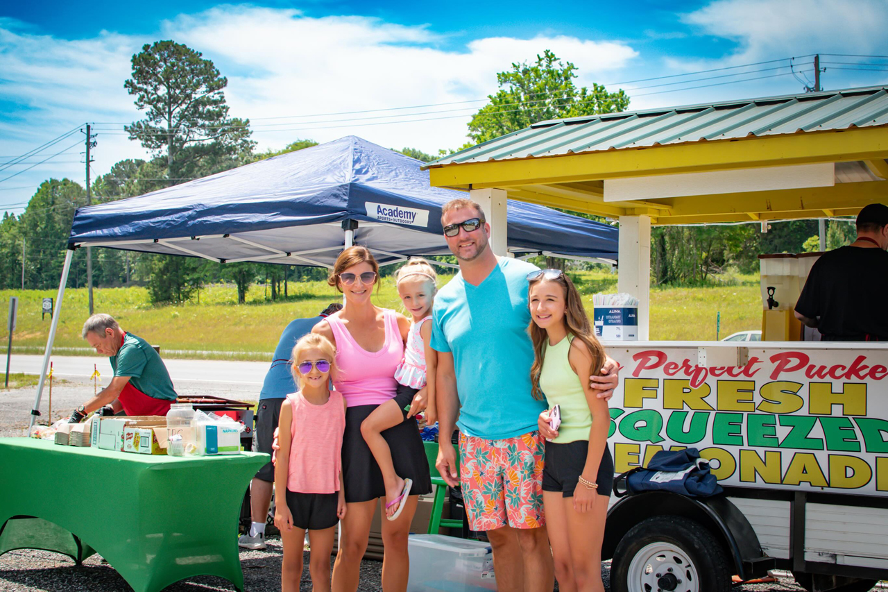 THE-BLUFF-HOTDOG-LEMONADE-DAY-5-16-